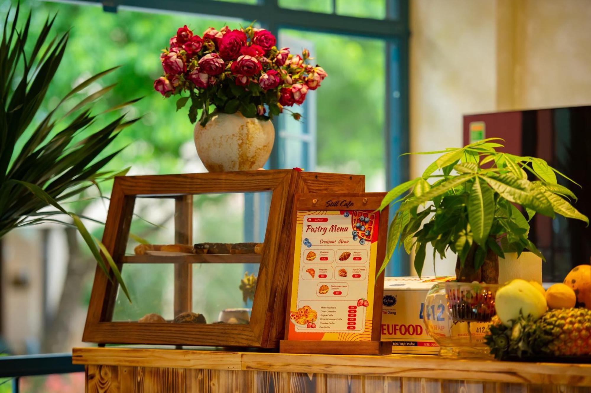 Still Cafe Home Kitchen サパ エクステリア 写真