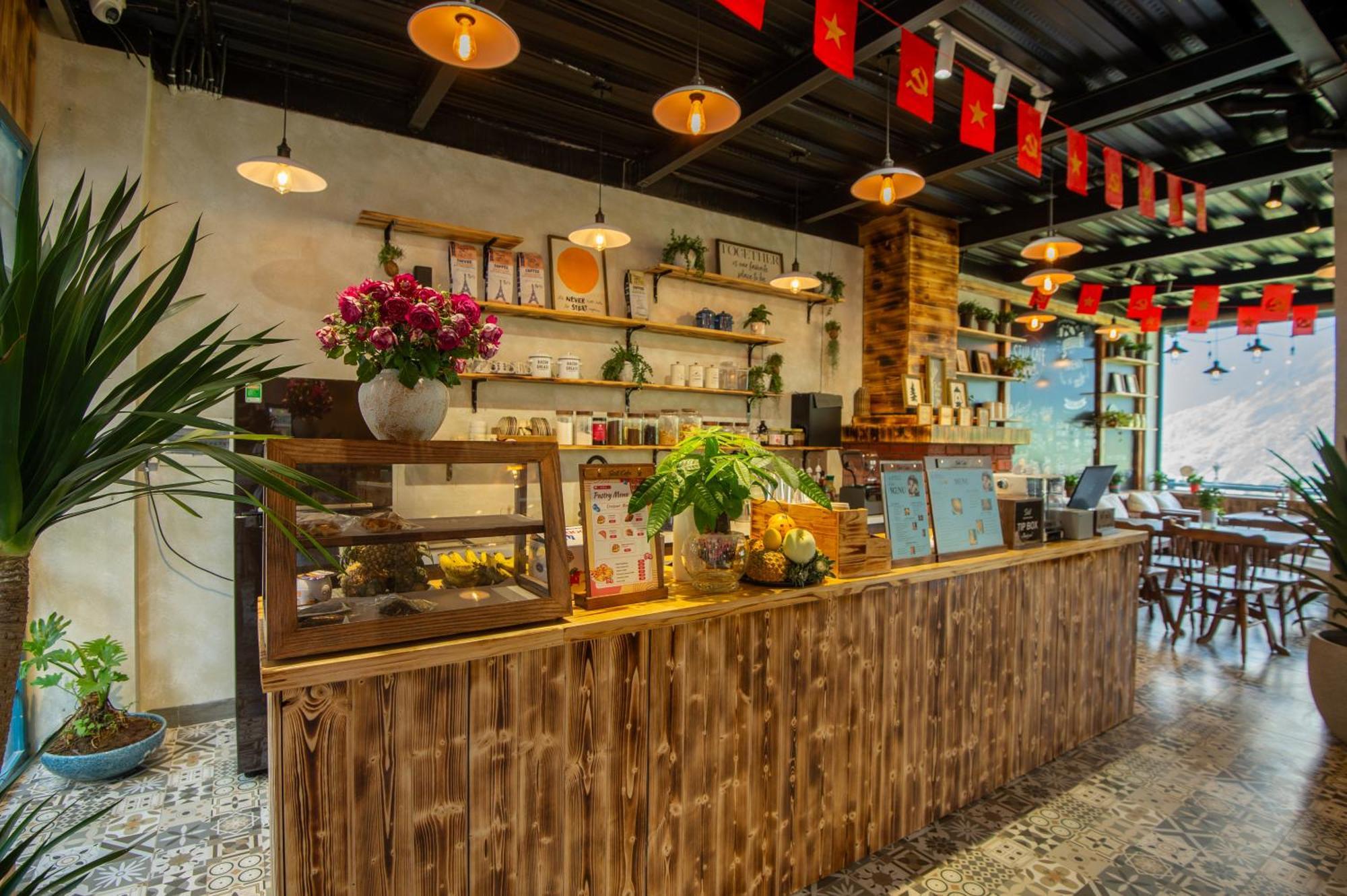 Still Cafe Home Kitchen サパ エクステリア 写真